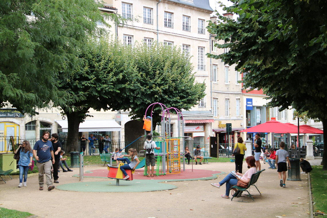 Square Lalande-été2016©ML OTBBA (2)