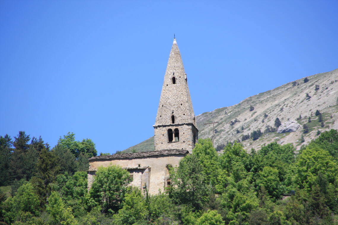 Mère Église