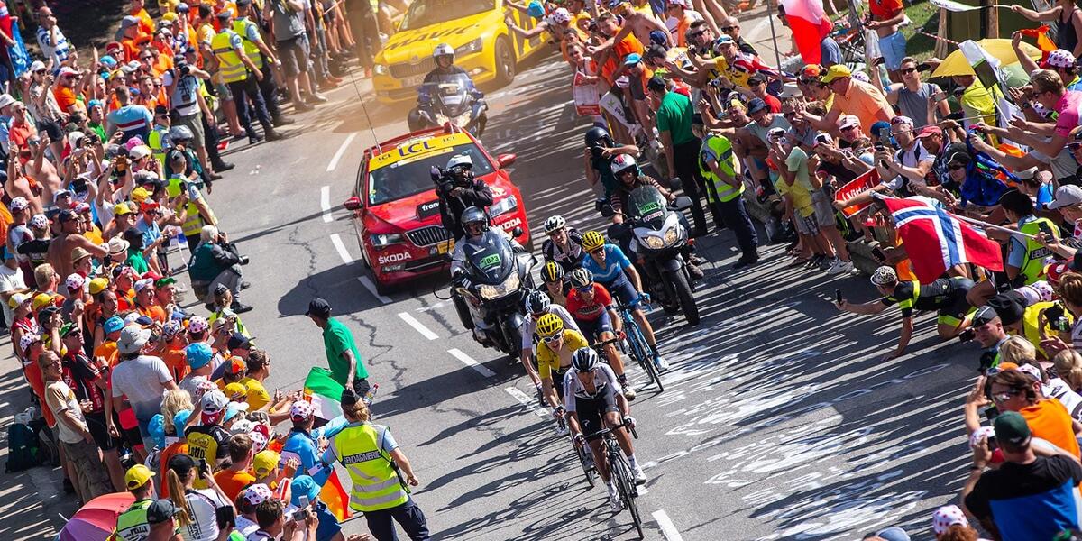 Passage Du Tour De France à Allemond - Étape 18 Vif - Courchevel_Allemond