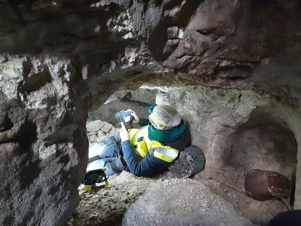 Journées européennes de l'archéologie : Conférence  “Puylaroque vu par l’archéologie du bâti” par Léa Gérardin Macario._Puylaroque