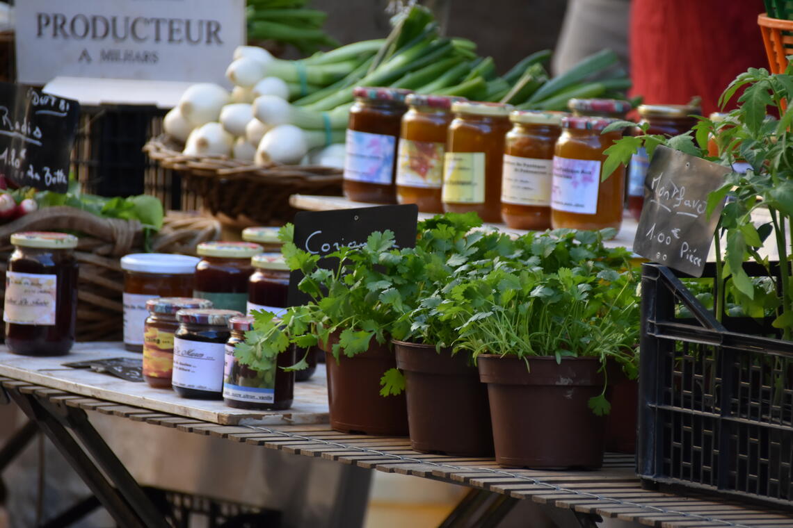 Marché de St Antonin