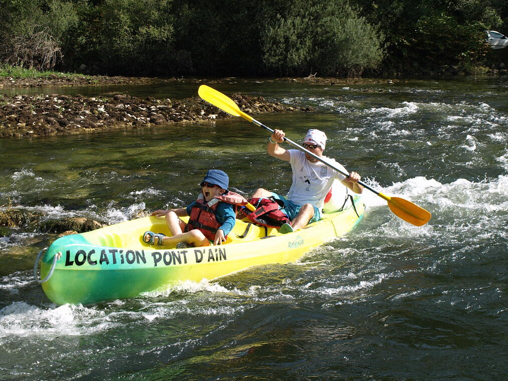 L'esquimaude, Canoë-kayak sur la rivière d'Ain