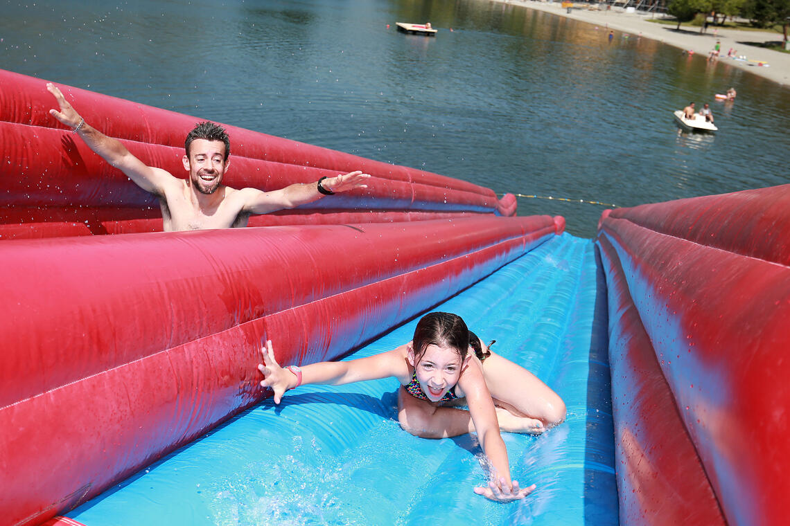 Parc Aquagliss au Plan d'eau du Champsaur