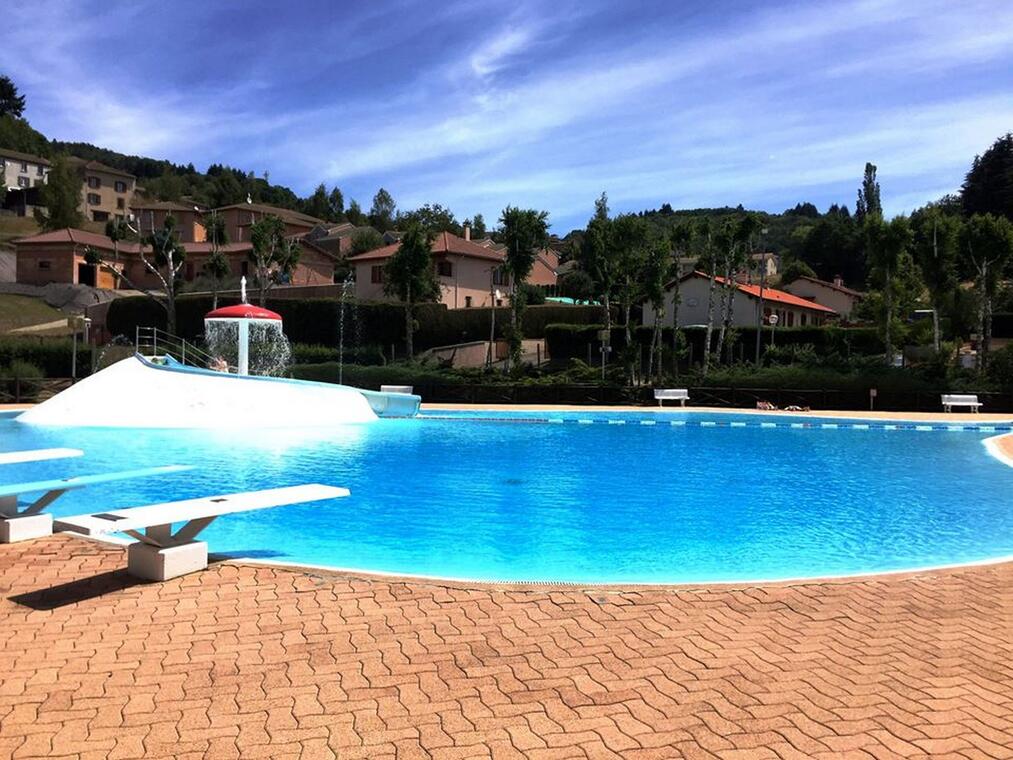 Piscine de Saint-Just-en-Chevalet