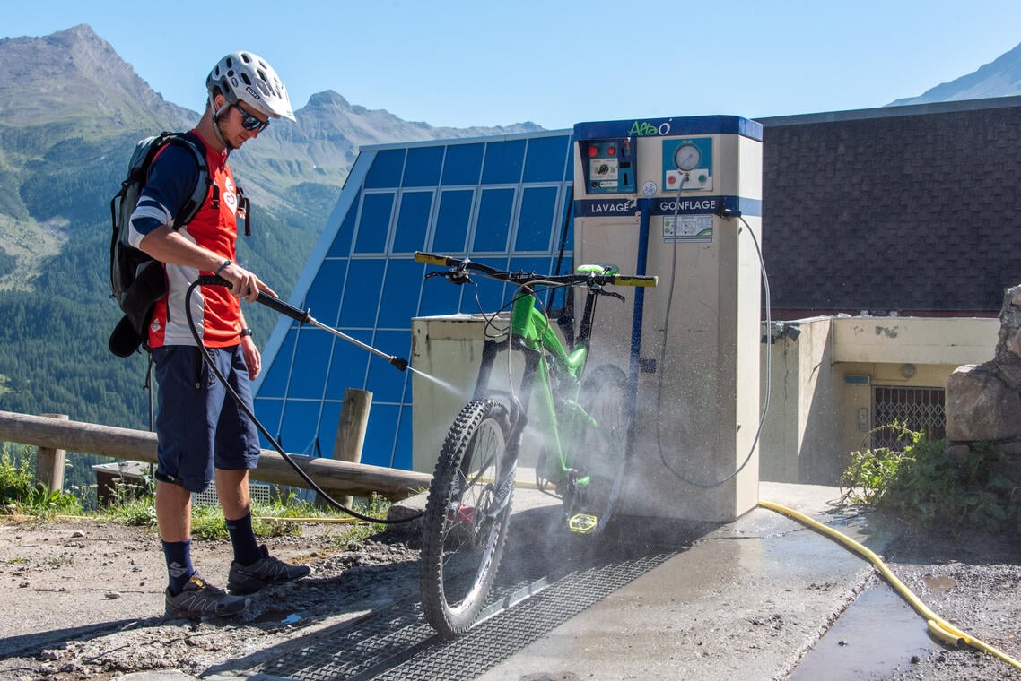 Station de best sale lavage velo