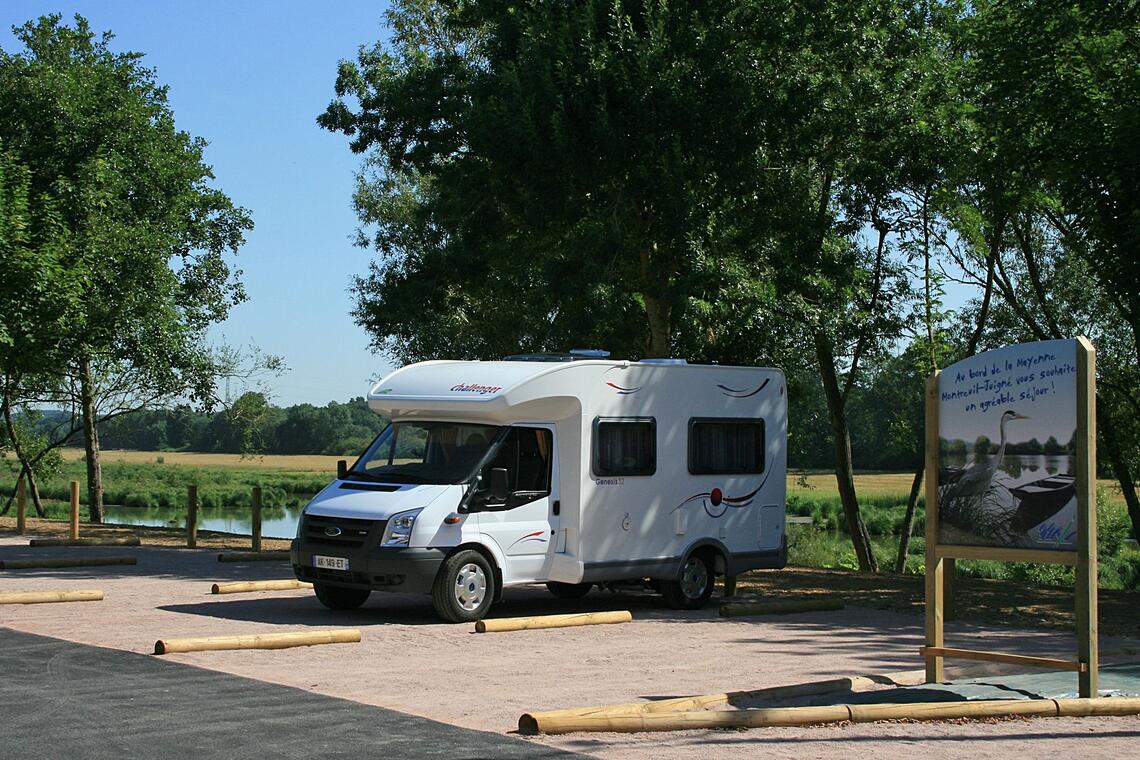 Aire d'accueil de camping-car de Montreuil-Juigné