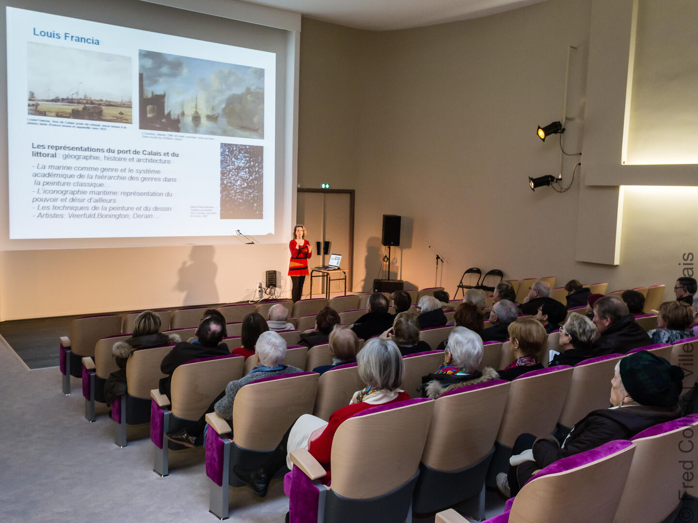 présentation du musée auditorium.JPEG