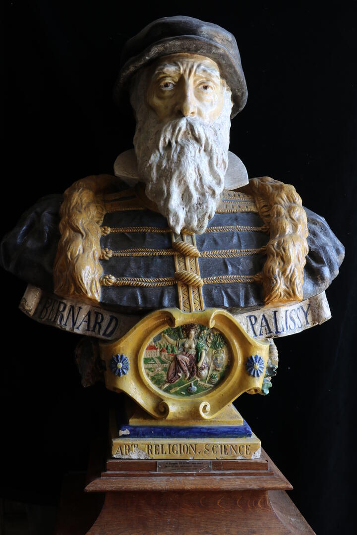 ATELIER cadre bernard palissy.JPG