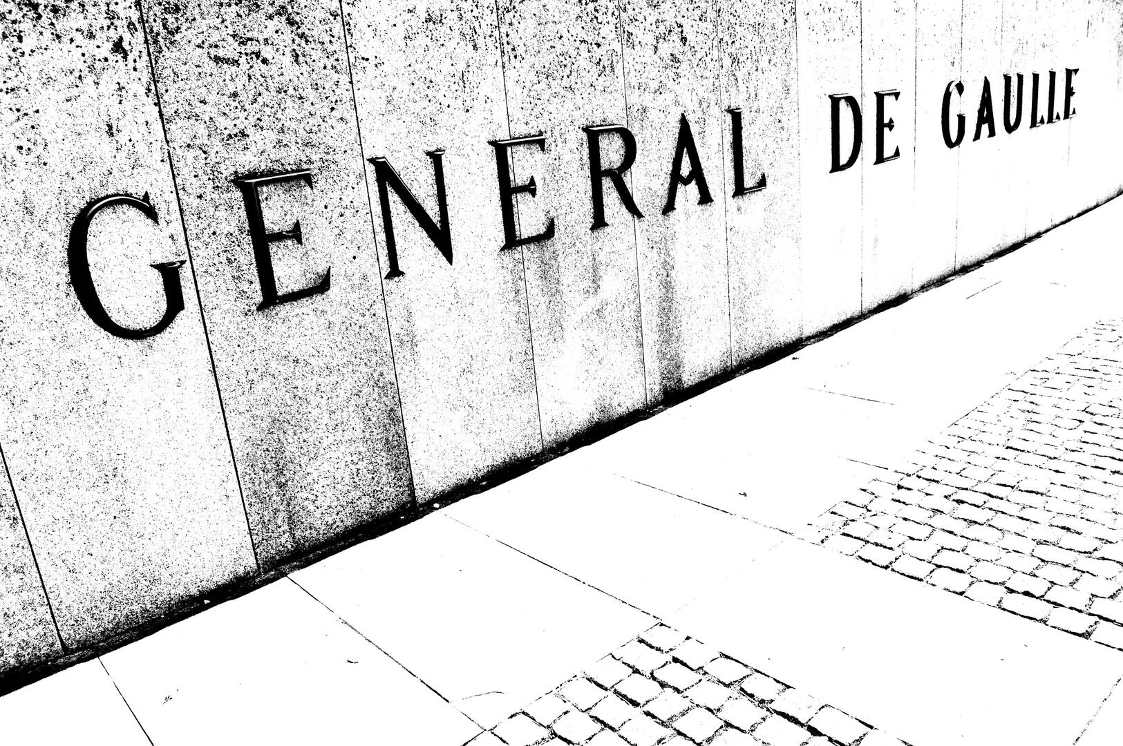 De_Gaulle_La_Roche_Posay ©Pixabay.jpg