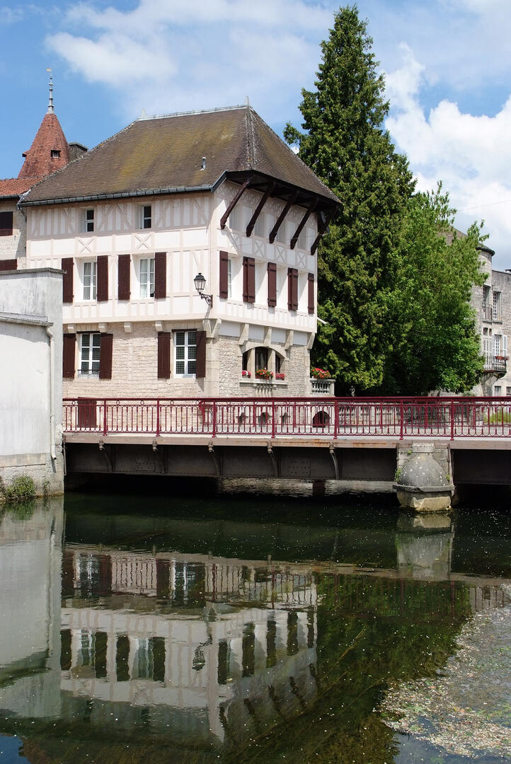 7-Pont-dEcurey.jpg