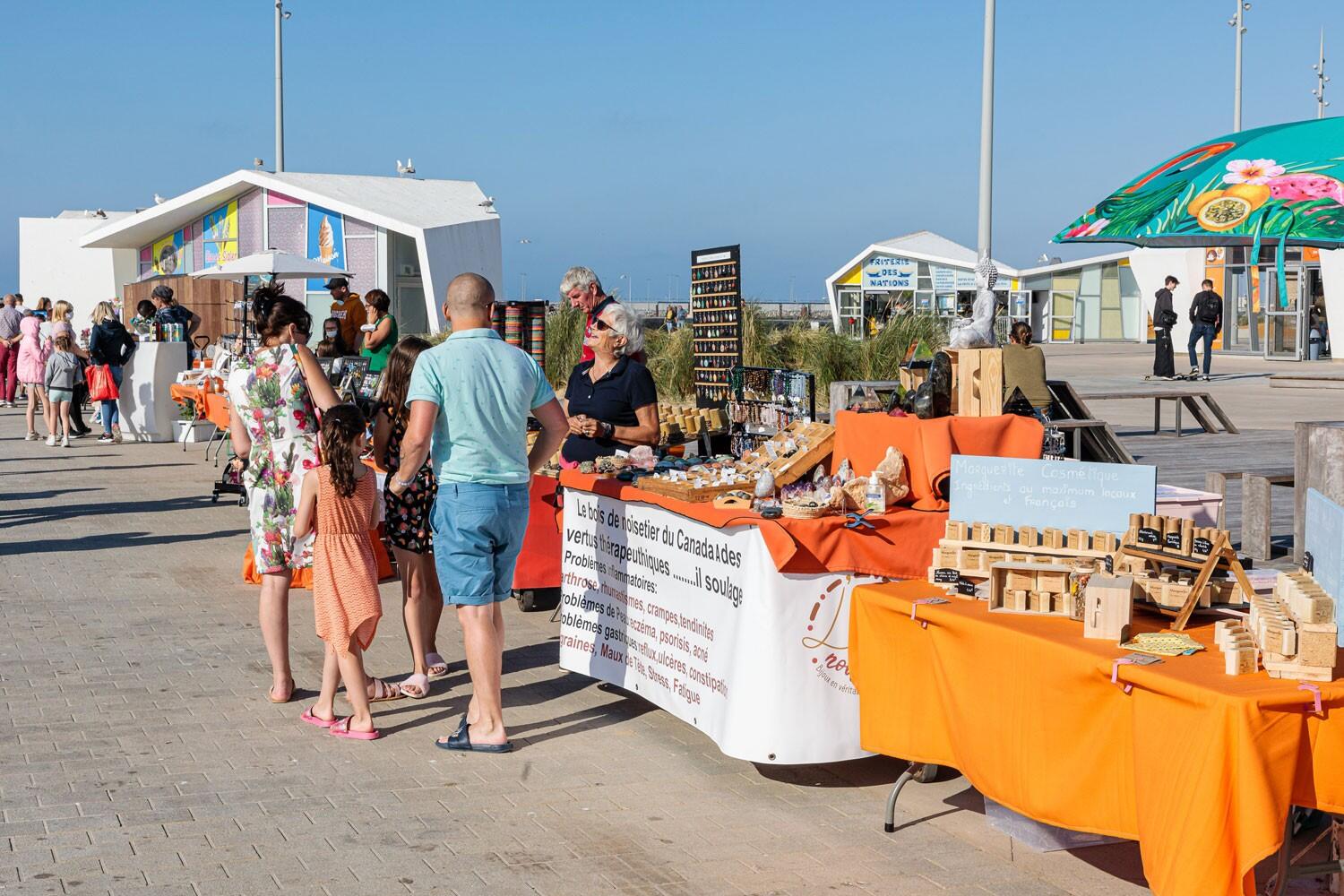6491b1c172e7e5681ef43689MarchesCalaisLaPlage.jpg