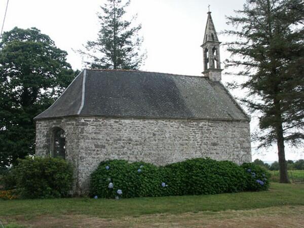 Chapelle de Saint-Guénole-Priziac.jpg