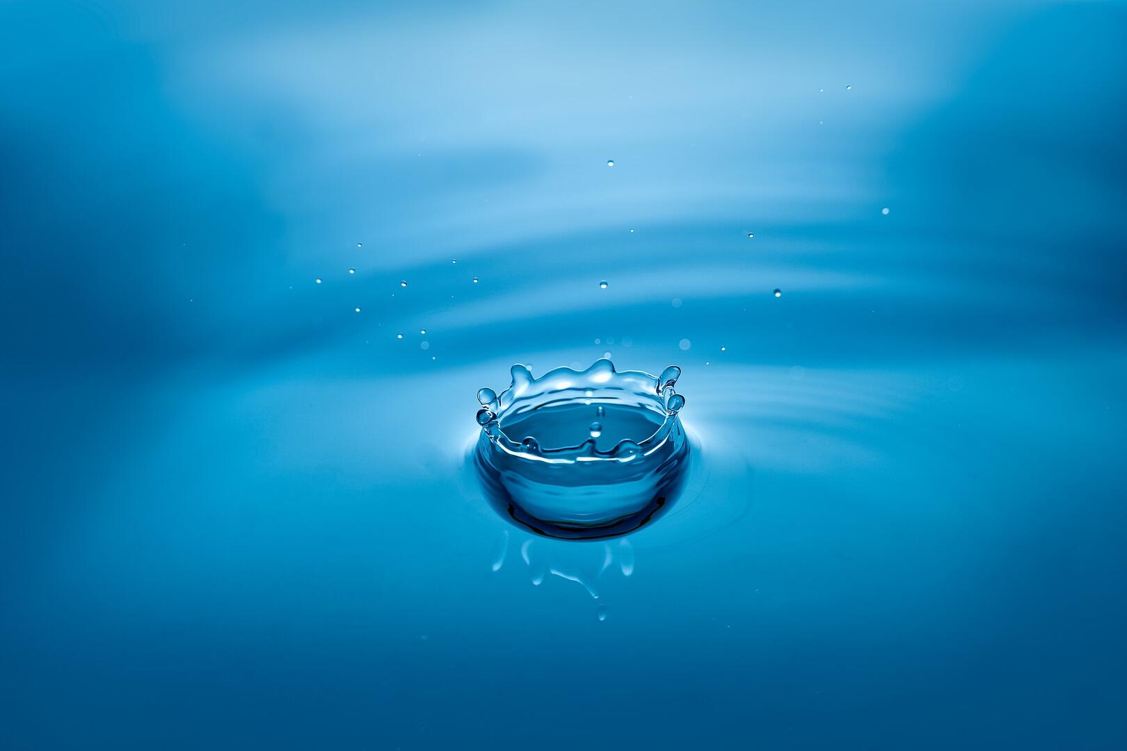 water-1828850_1920.jpg