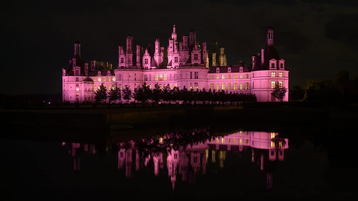 illumination-500-ans-Domaine-national-de-Chambord-Leonard-de-Serres-11-1200x675.jpg