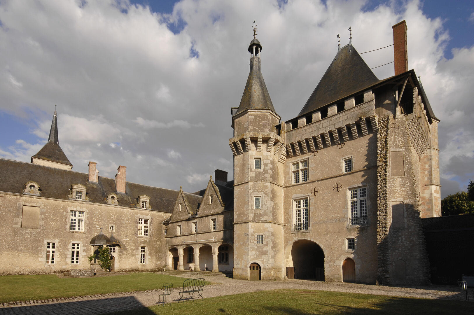 Vue cour intérieure crédit Philippe Berthé -CMN.jpg