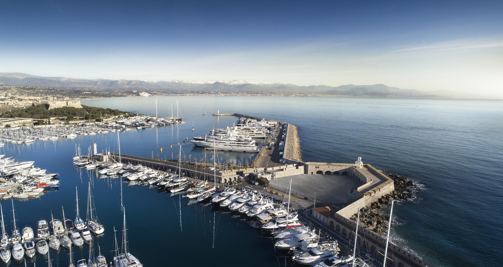 02 HD ©Studio 614, Port Vauban, Antibes.jpg