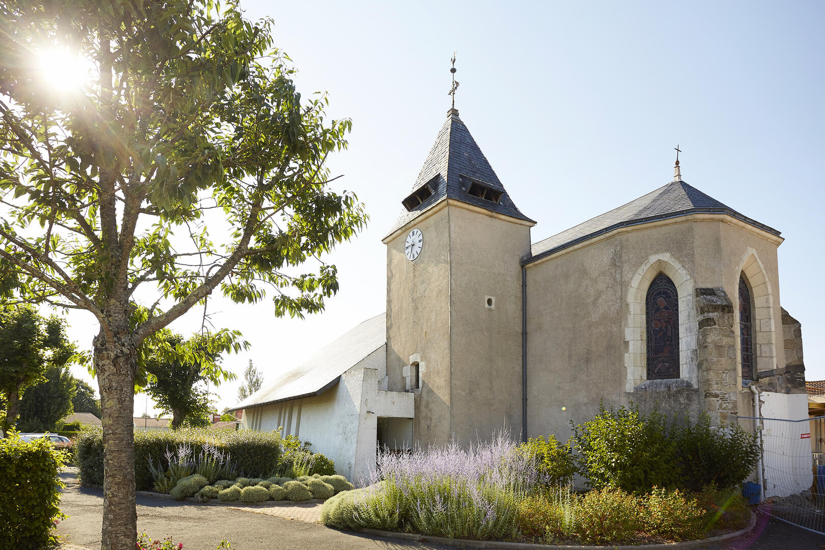 Eglise Saint Maixent.jpg