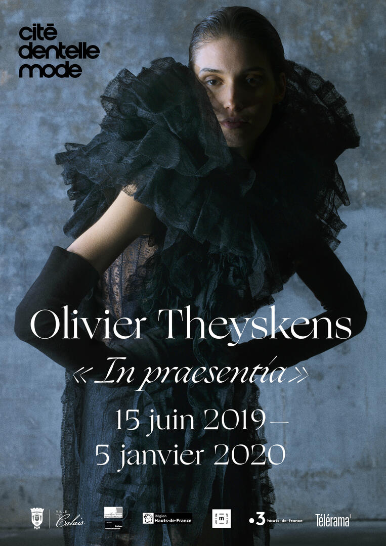 affiche Olivier Theyskens_In praesentia.jpg