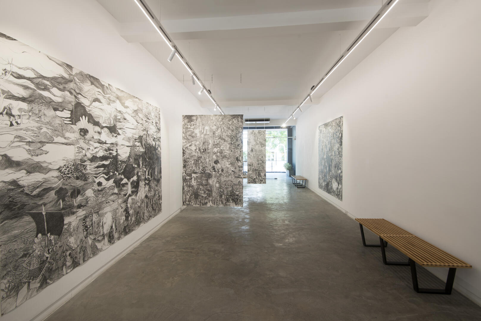 FRANCOIS ANDES, Les préparatifs, Graphites sur papier, 16 x 75 x 219 cm, 2015_2020 © Quynh gallerry, Saigon.jpg