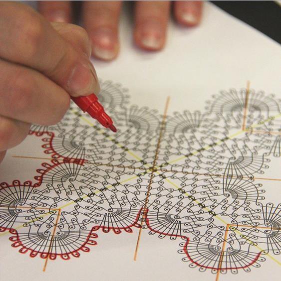 Atelier-dentelle-main-dessin.jpg