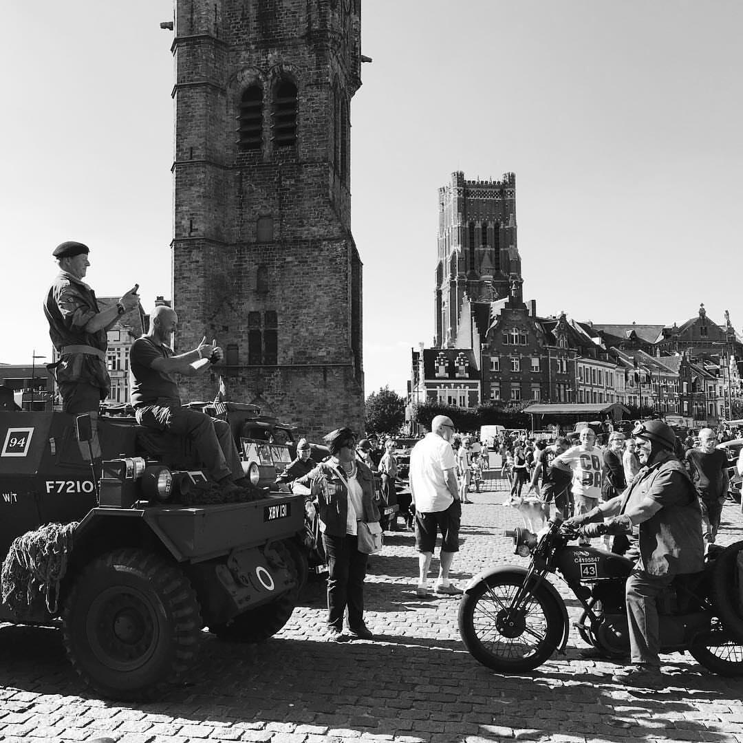 Véhicule libération Béthune 1.jpg