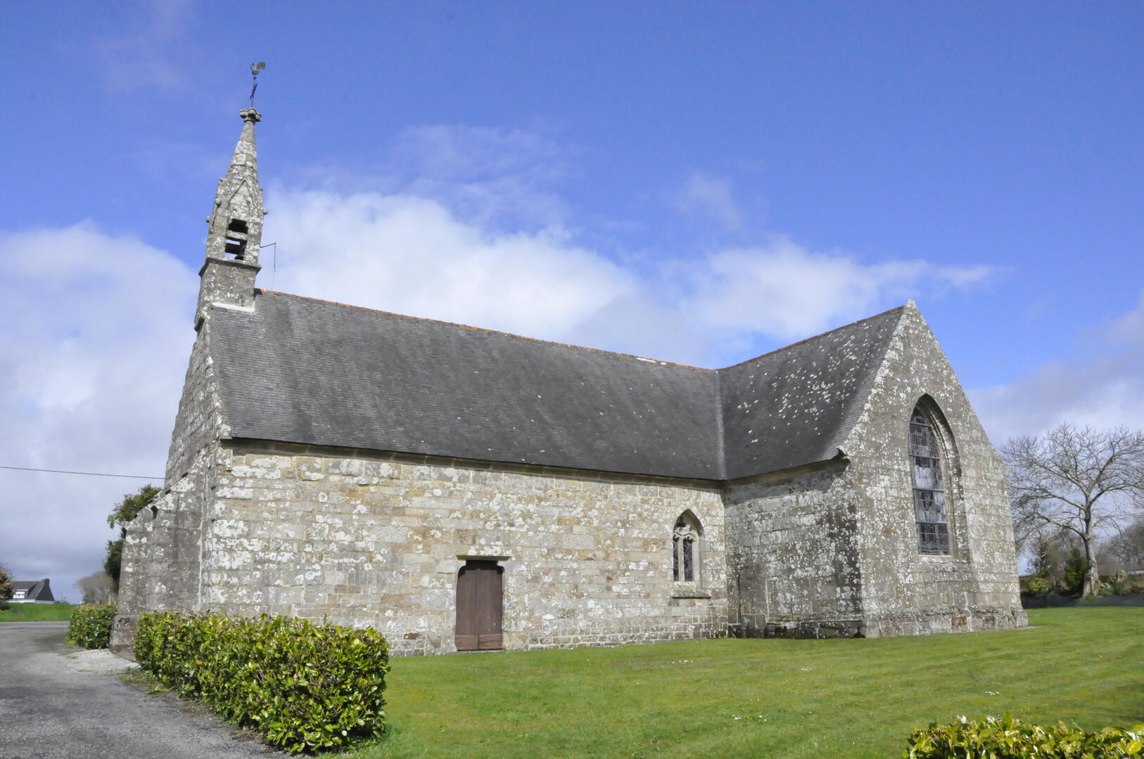 8 - chapelle St Maud+® - Guiscriff - -®OTPRM.JPG