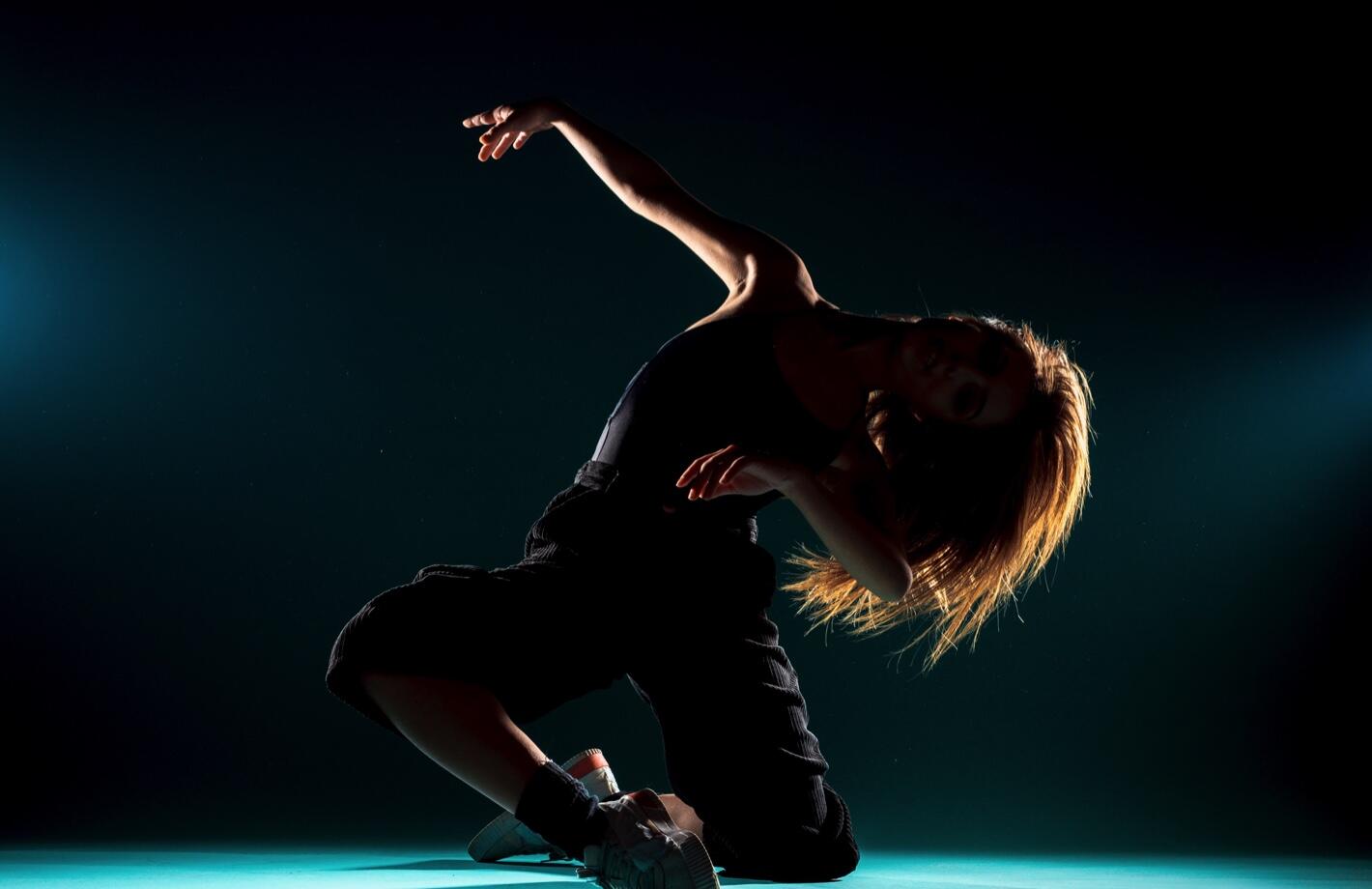 blois-dle-2022-quartiersdete-danse-lacour-pgdd_2x.jpeg