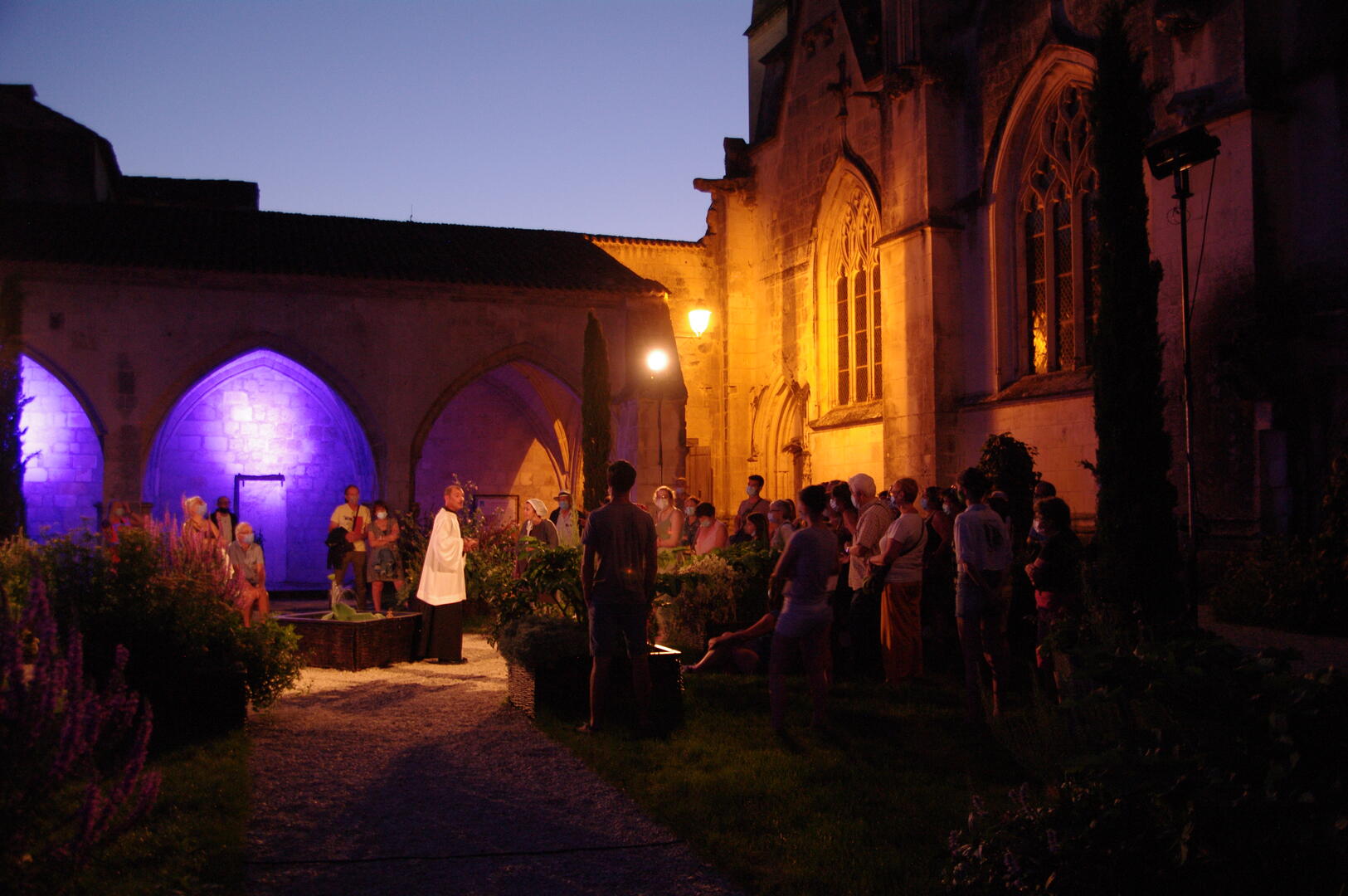 Saintes_Bellede nuit2.JPG