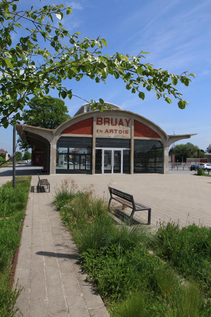 Ecoquartier des Alouettes - Gare halle 26 05 16 - Copyright Ville de Bruay-La-Buissière.jpg
