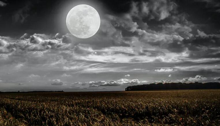 Pleine lune et frissons .JPG
