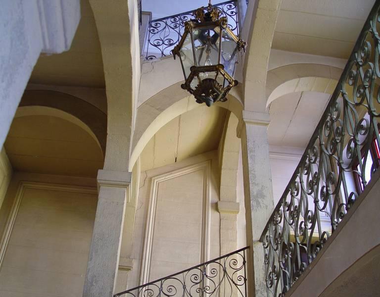 hotel_bourlat_-omt_carcassonne_2.jpg