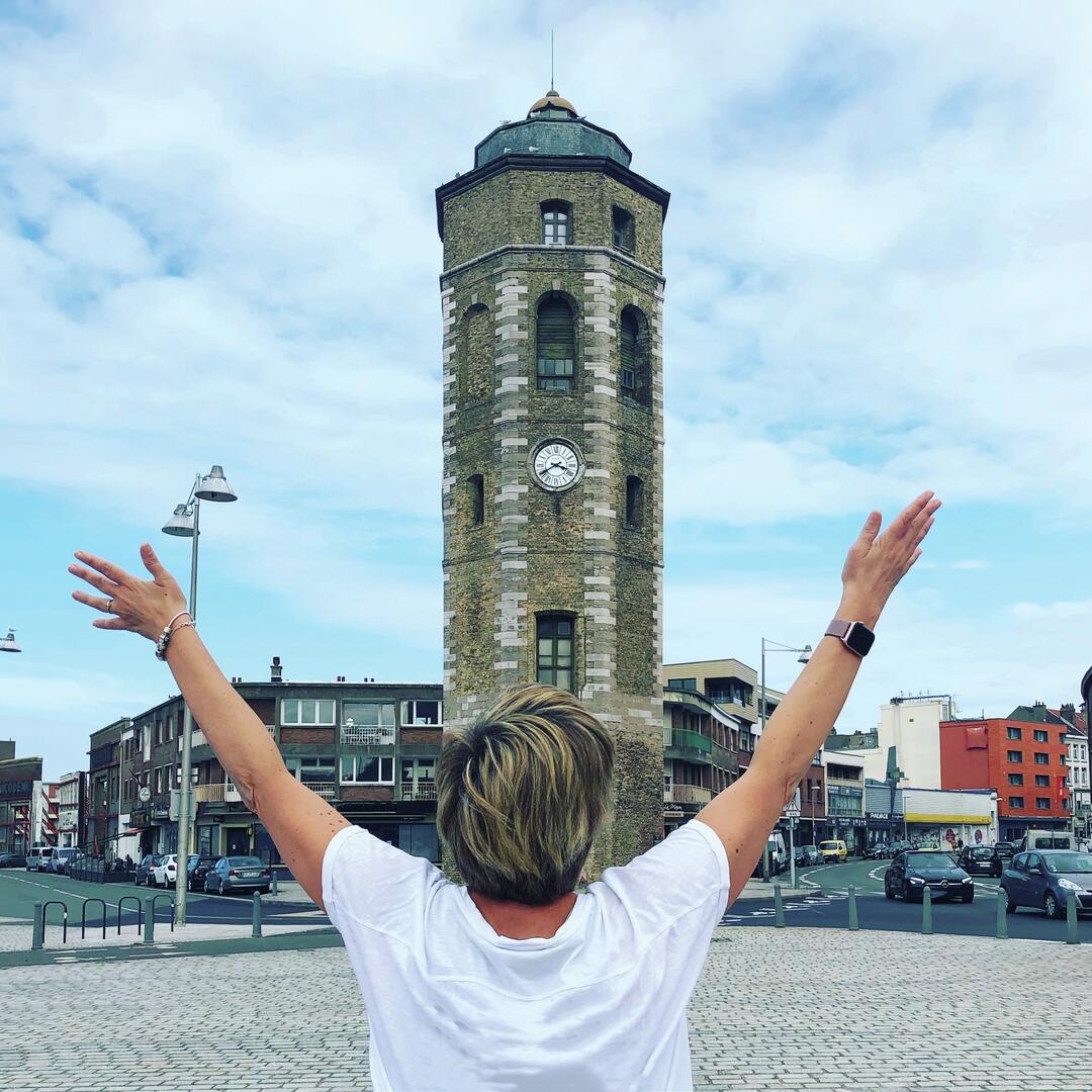 TOUR LEUGHENAER.jpg
