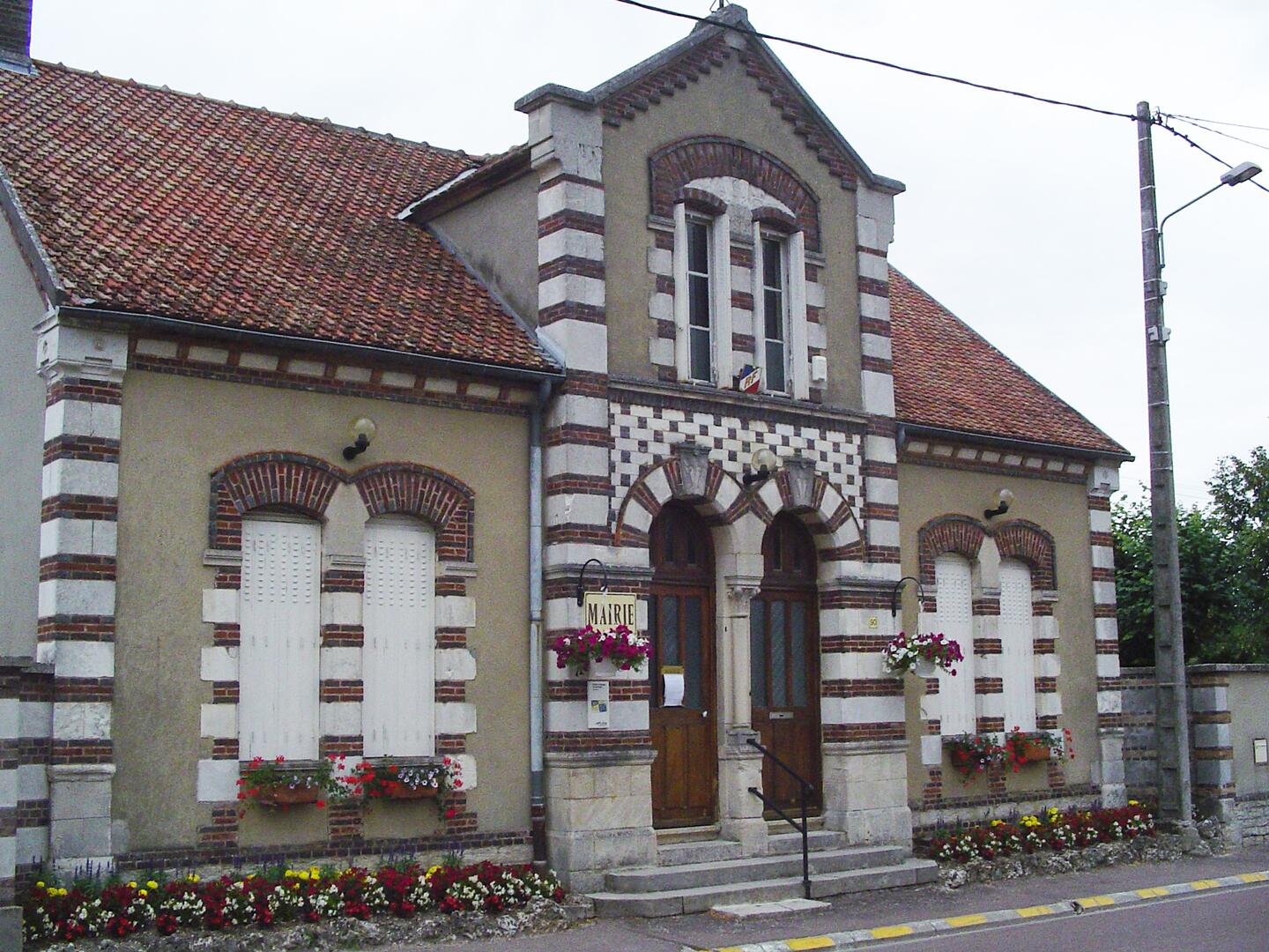 mairie.jpg