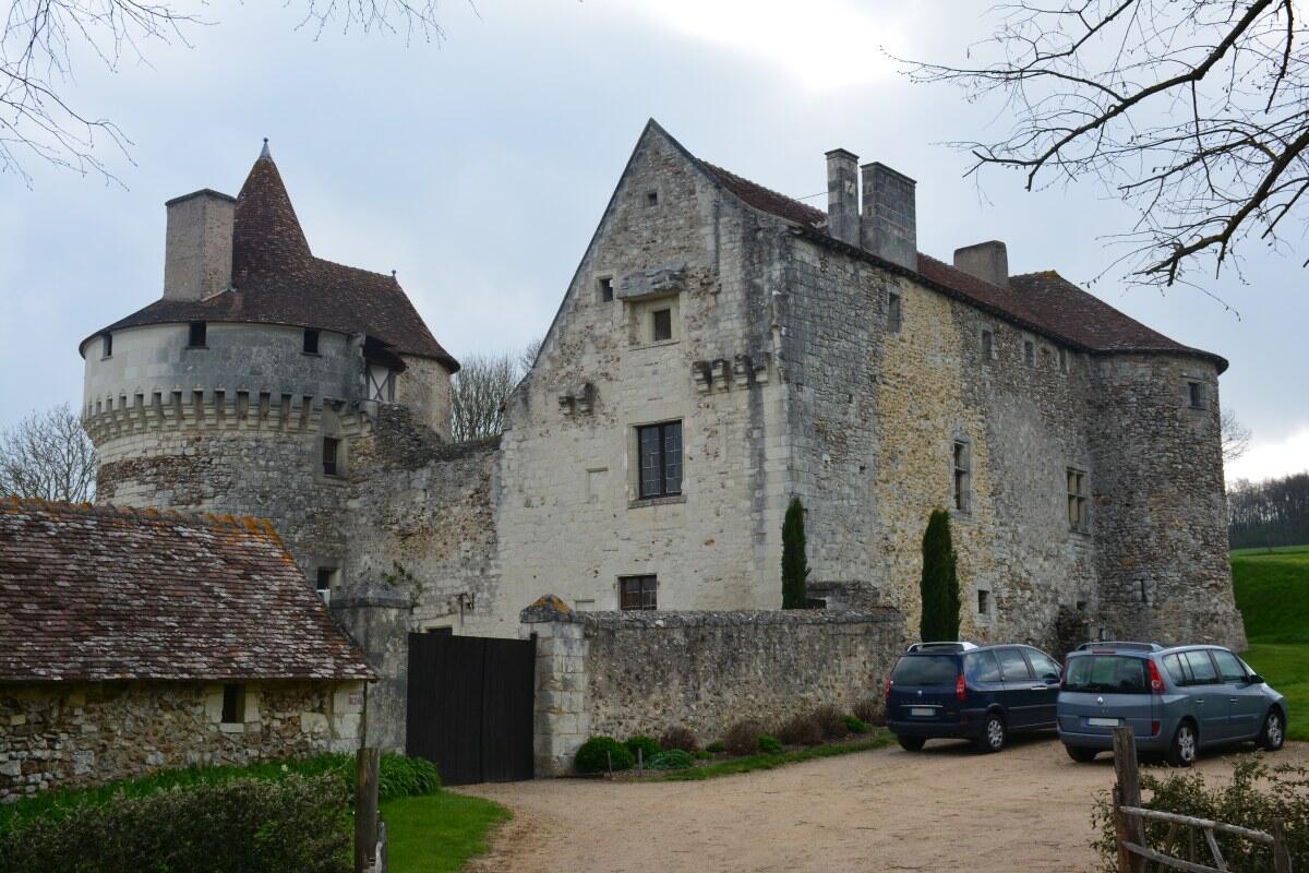 Visite_Ass_Pat_sortie_Chateau_Vervoliere_Coussay_les_Bois.jpg