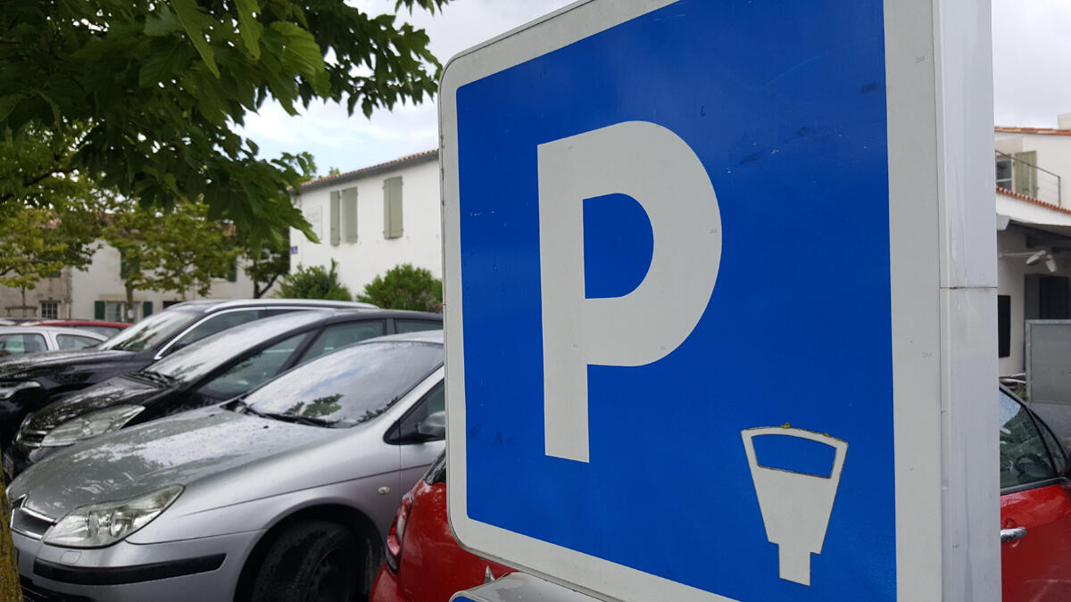 parking.jpg
