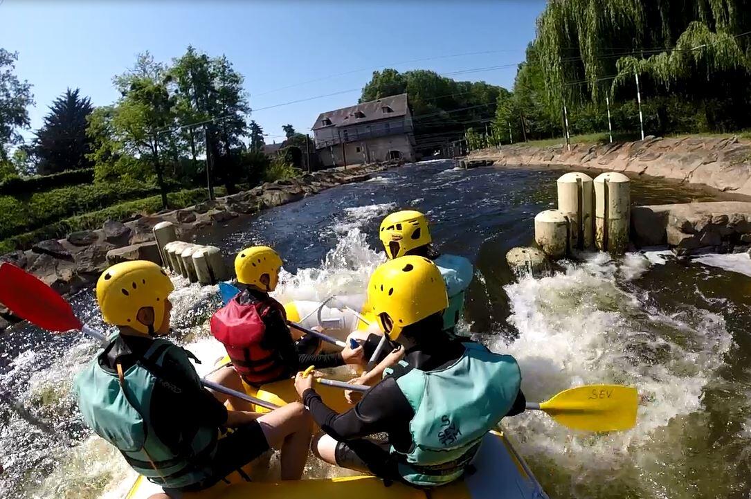 Rafting_La_Roche_Posay_Stade_eau_vive_Tournon_Saint_Martin (4).JPG