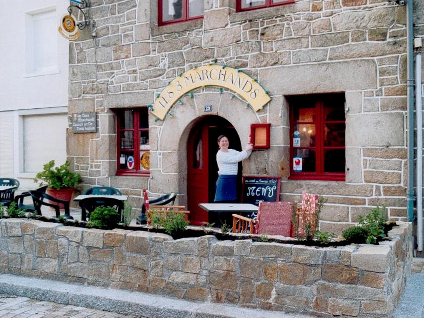 Restaurant_LesTroisMarchands_GuemenesurScorff.jpg