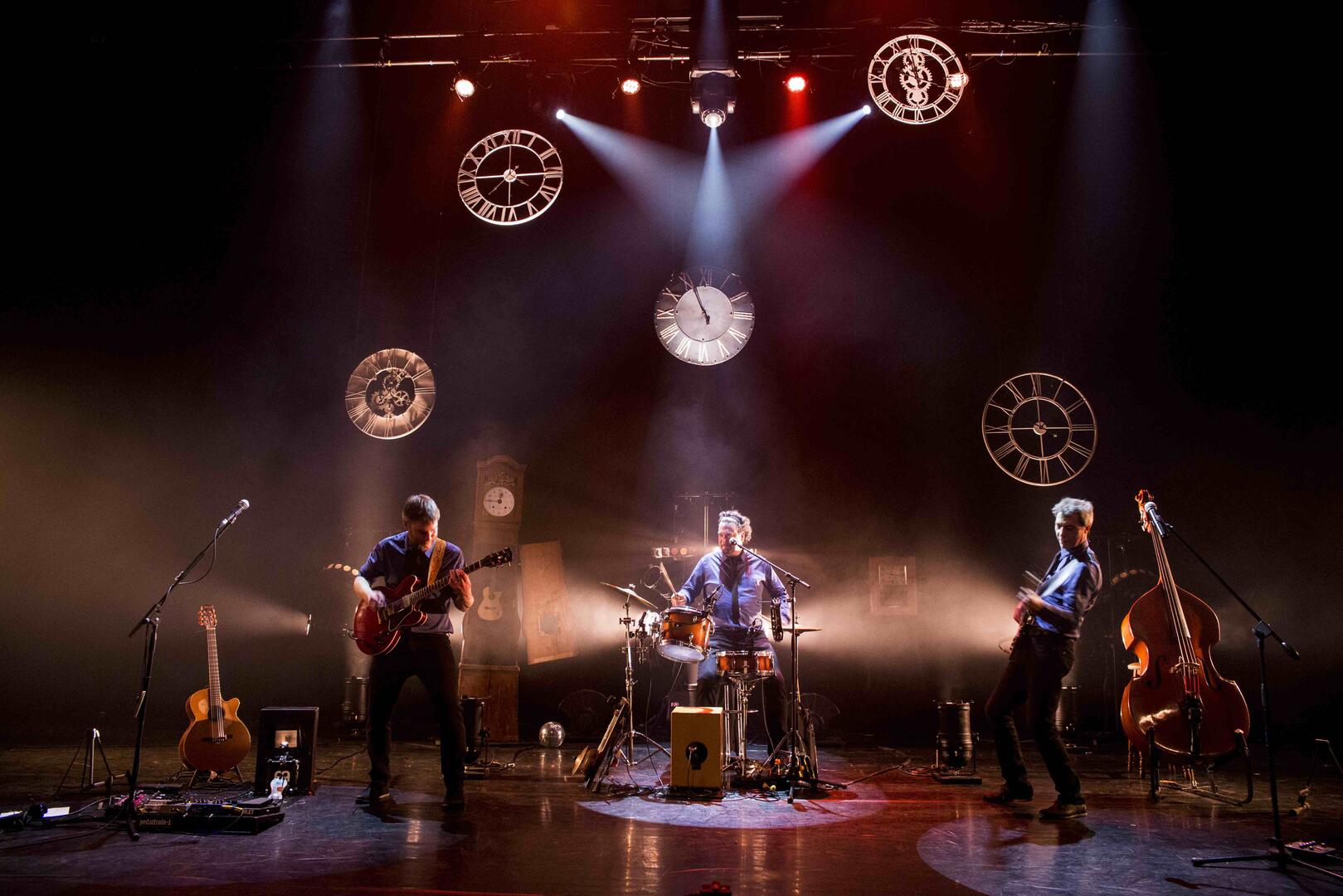 Concert_La_Roche_Posay_Les_polis_sont_acoustiques.jpg