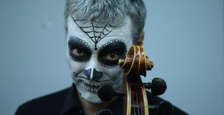 concert halloween.jpg