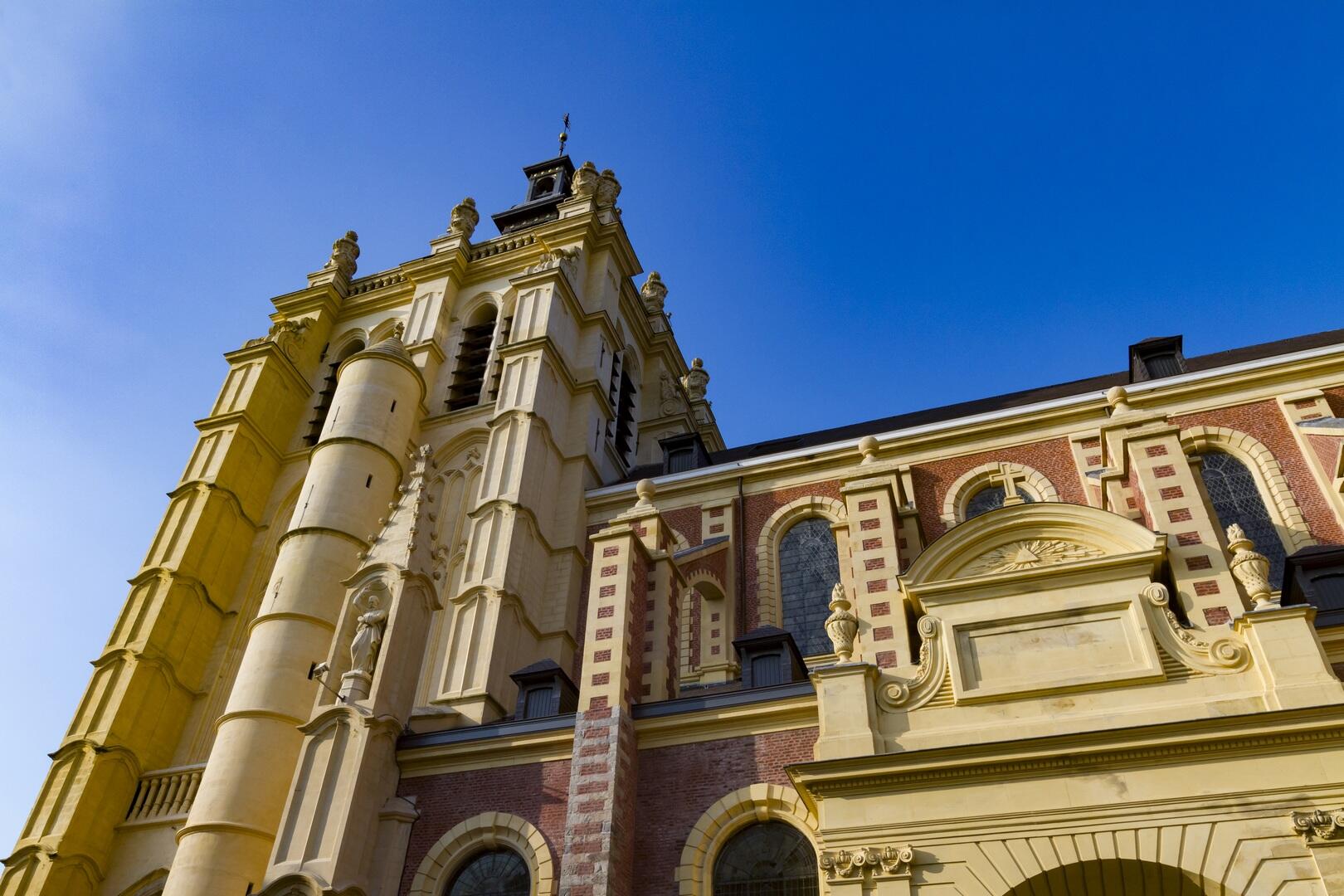 Collégiale-Saint-Pierre-église-Douai-Douaisis-Nord-France (c) AD Langlet (2).jpg