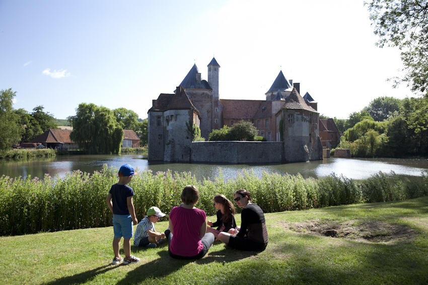 Visites guidées château Olhain 2 - Copyright Brigitte Baudesson Béthune-Bruay Tourisme.jpg