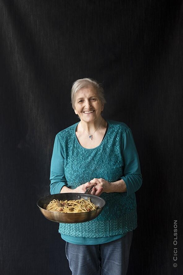thumbnail_2) NONNA_SITA_PORTRAIT_2_LR_©CiciOlsson.jpg