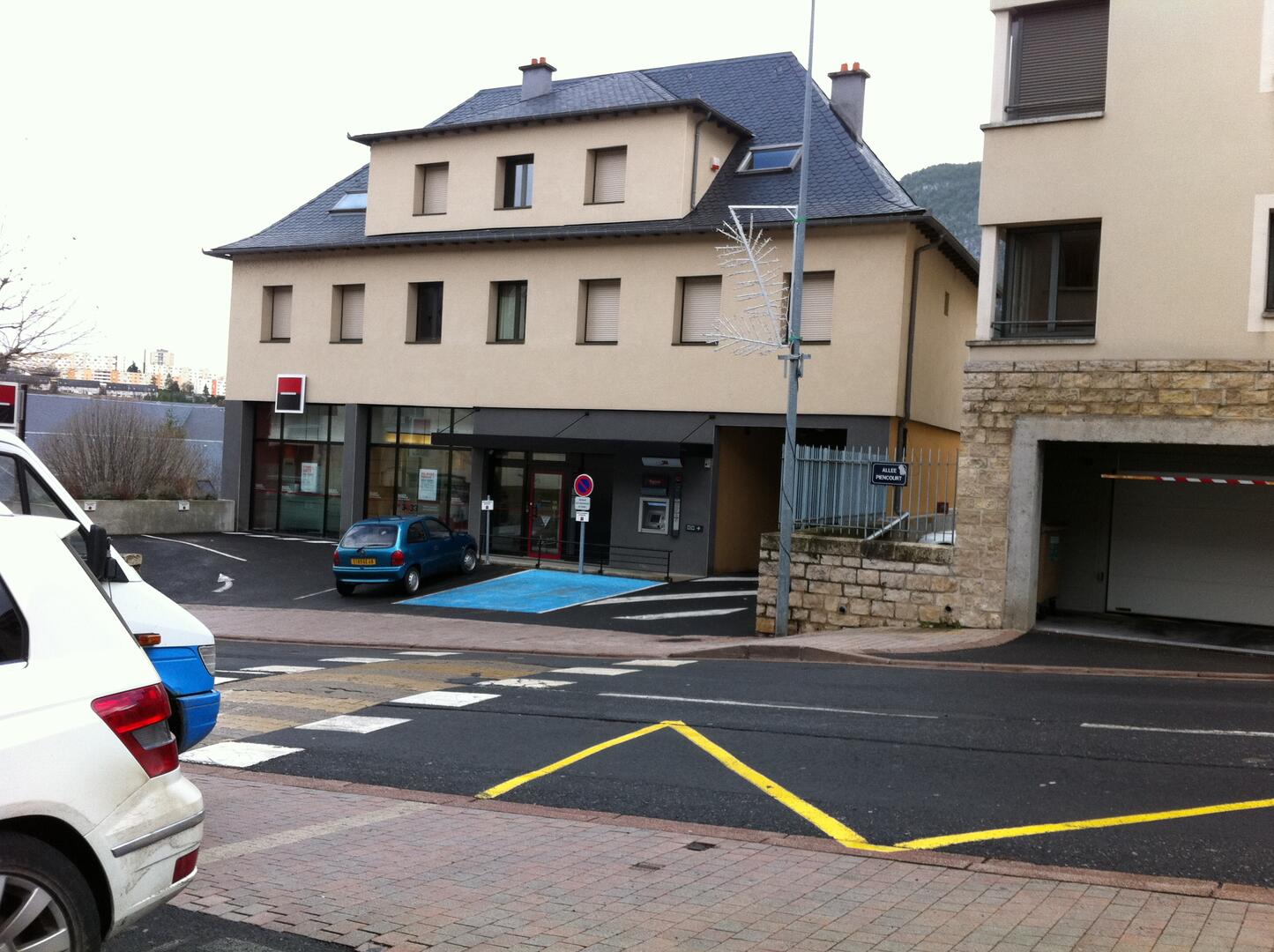 Sté-Generale (1).jpg
