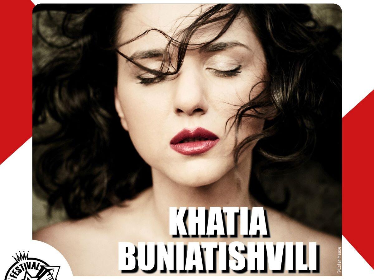 khatia-buniatishvili-carcassonne.jpg