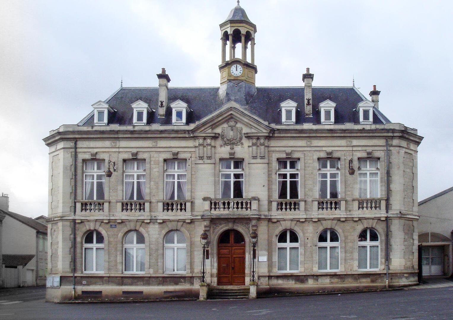 28.mairie.jpg