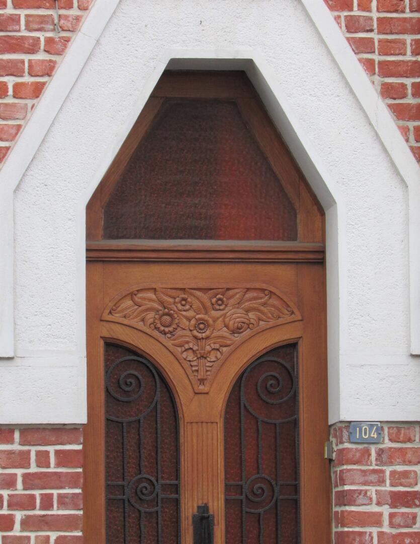 Béthune Art déco - Porte rue Prévost-crédit OT BB.JPG