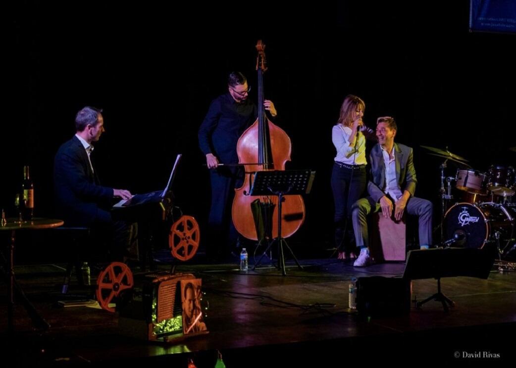 TRIO_BERGIN_4TET_AVOIR_DU_VIAN_ENTRE_LES_OREILLES_credit_David_Rivas2.jpg