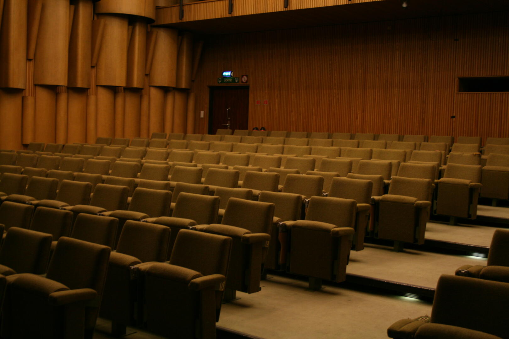 © S.D Auditorium Abel Dubois (4).jpg
