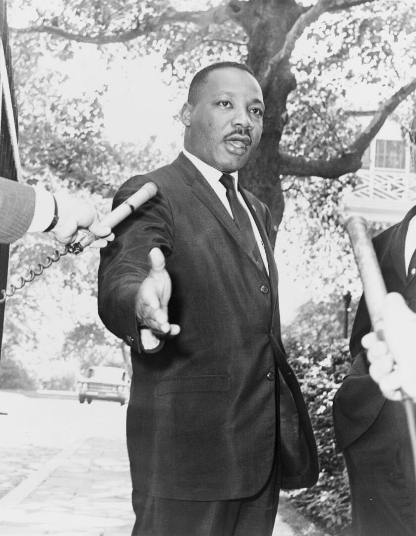 martin_luther_king_jr_i_have_a_dream_civil_rights_leader_vintage_pastor_activist_usa_speech-1086482.jpg!d.jpg