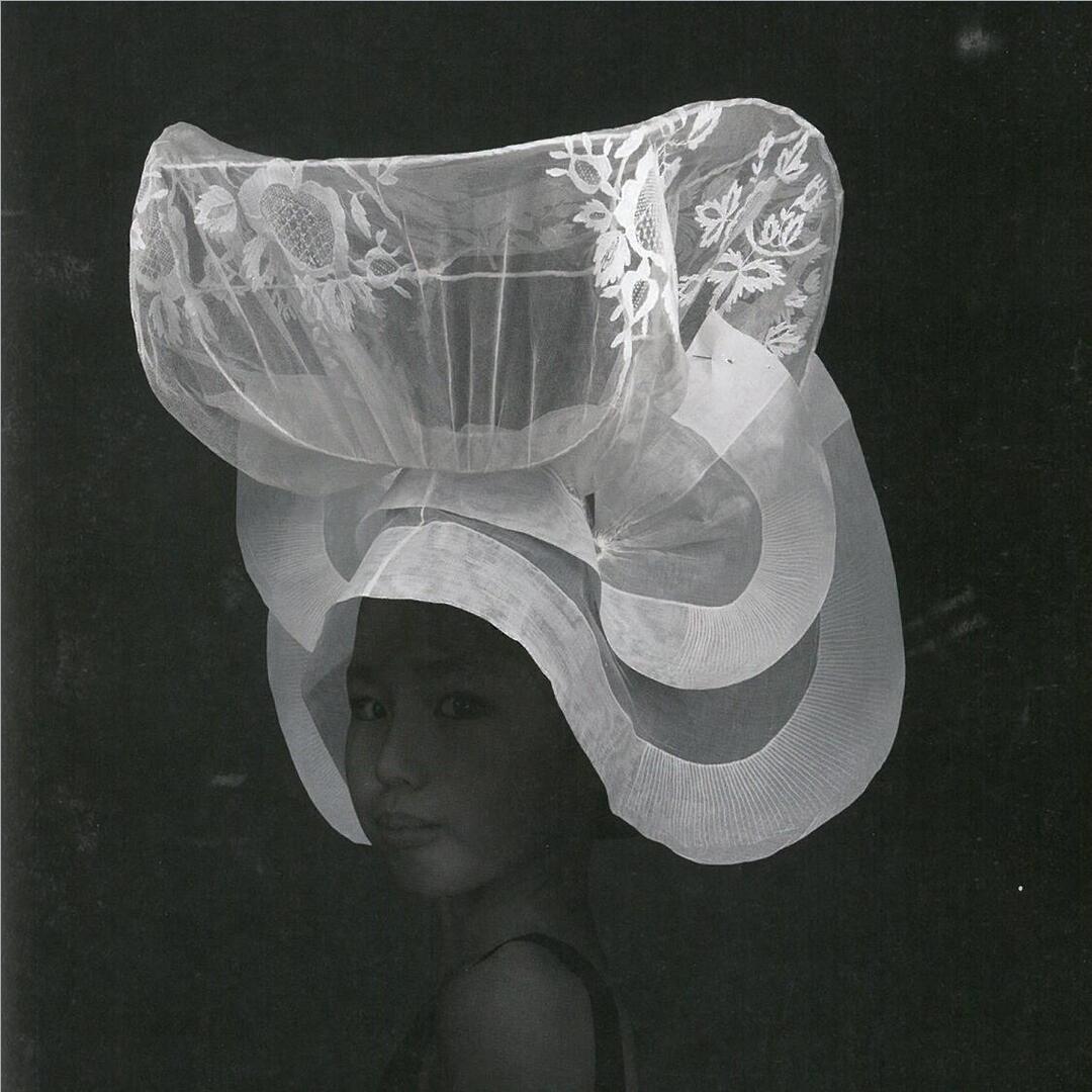 apparitions- photographies de christine Mathieu du 26 mars 2018 au 24 février 2019.jpg
